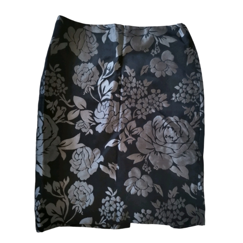 White House Black Market Brocade Black Roses Skirt